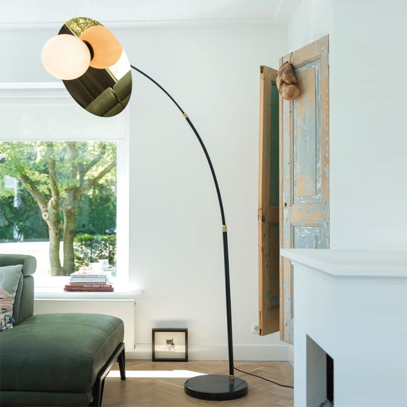 Lampadaire Arc Design Metal Noir Et Dore Sur Cdc Design